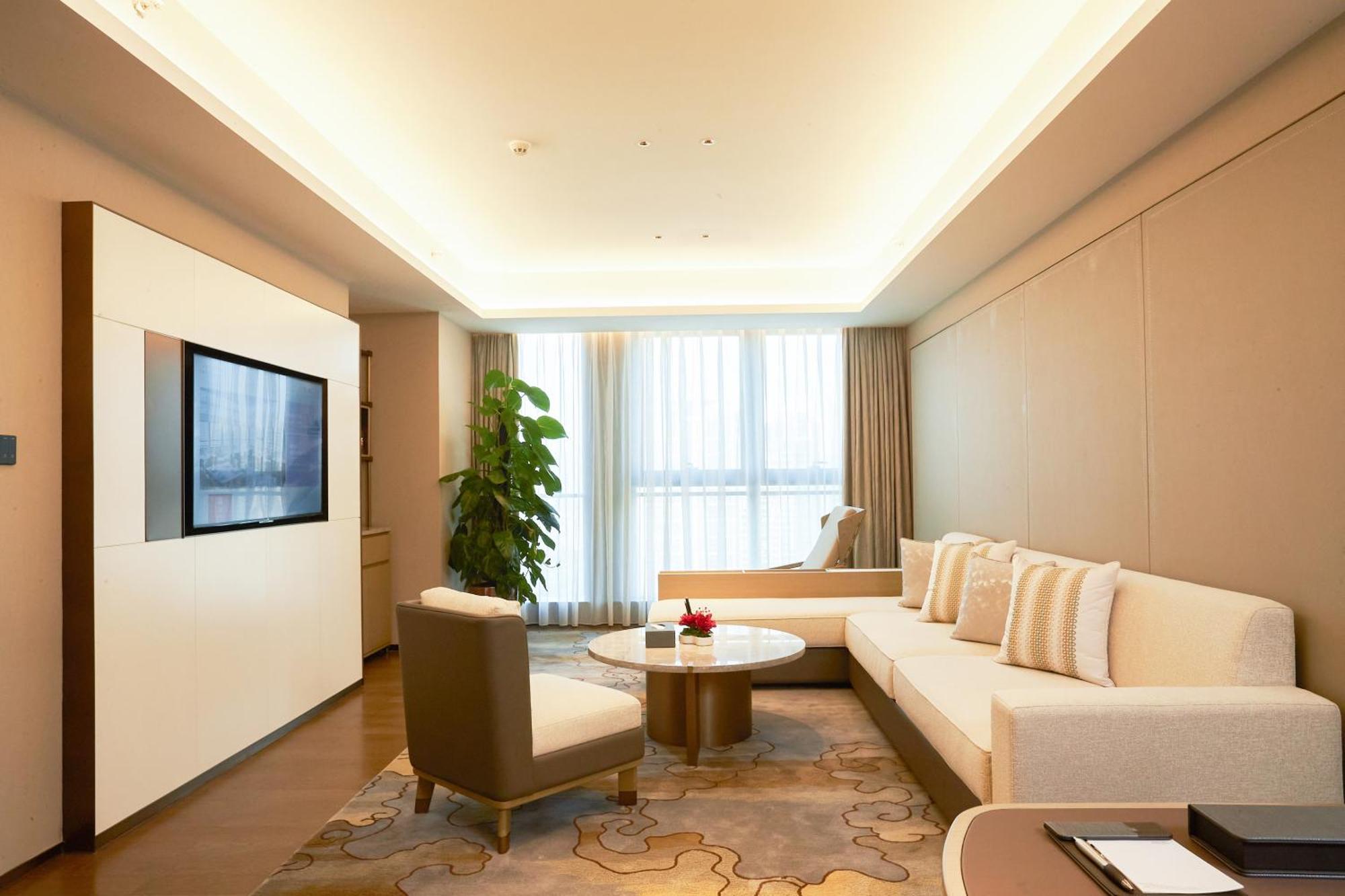 Guangzhou Pazhou Ln Dongfang Hotel-Free Shuttle Bus To The Pazhou Convention Complex During Canton Fair Period Exterior foto