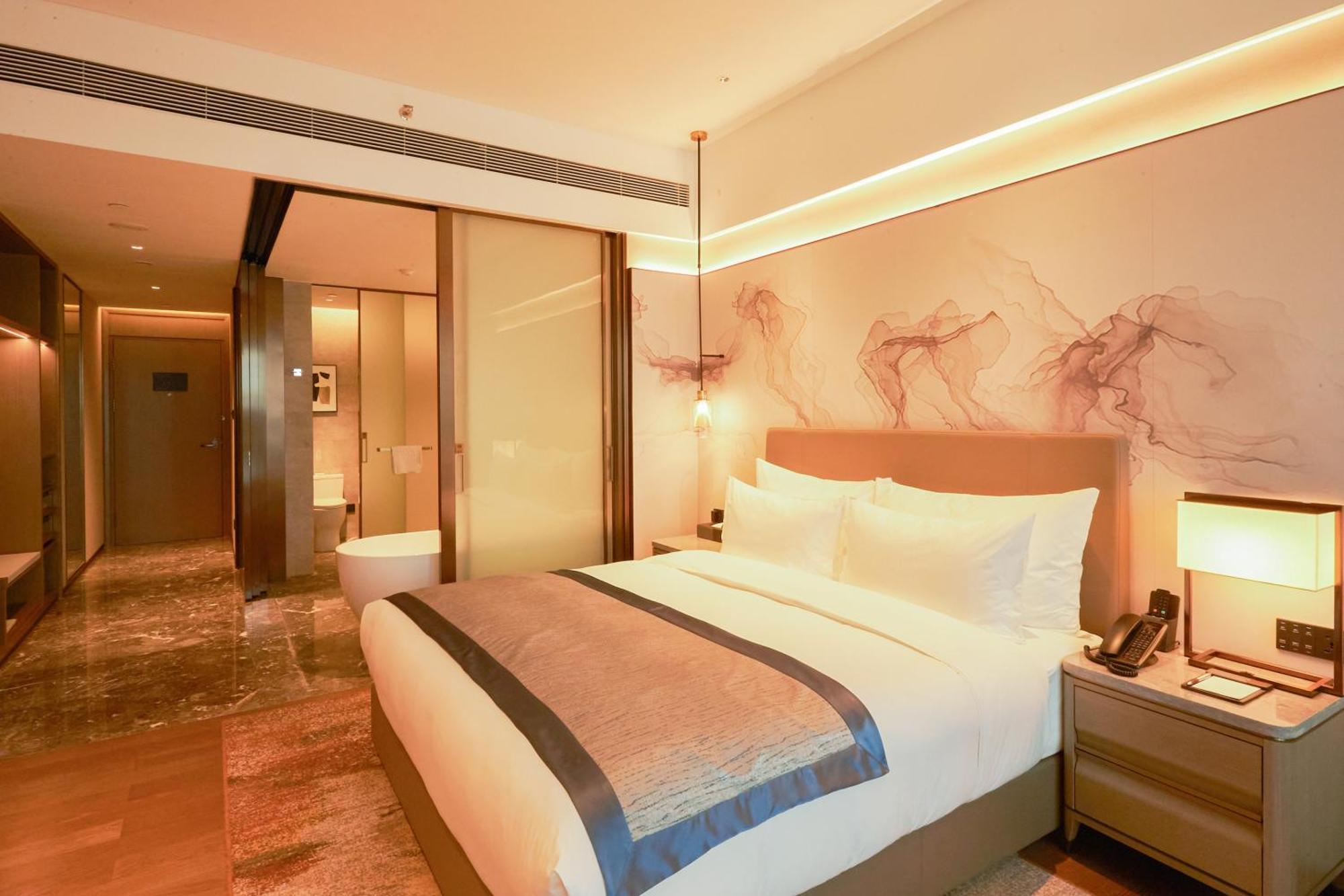 Guangzhou Pazhou Ln Dongfang Hotel-Free Shuttle Bus To The Pazhou Convention Complex During Canton Fair Period Exterior foto
