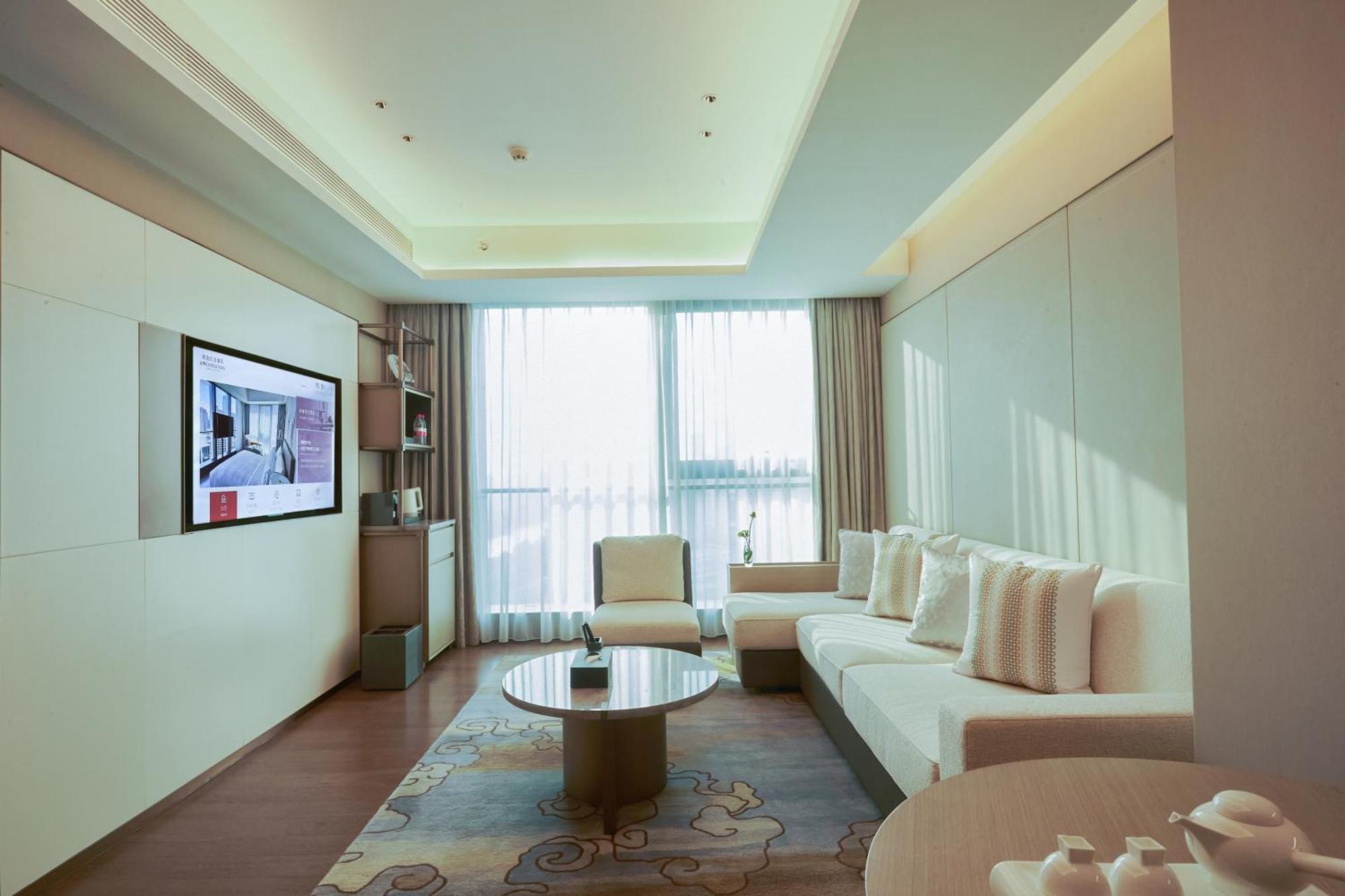 Guangzhou Pazhou Ln Dongfang Hotel-Free Shuttle Bus To The Pazhou Convention Complex During Canton Fair Period Exterior foto