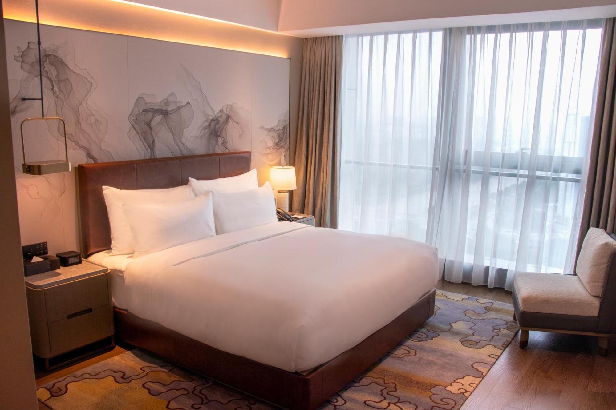 Guangzhou Pazhou Ln Dongfang Hotel-Free Shuttle Bus To The Pazhou Convention Complex During Canton Fair Period Exterior foto